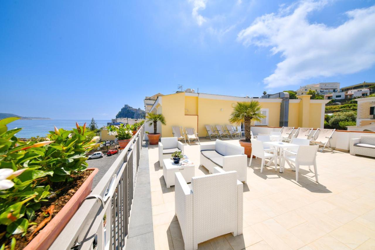 איסקיה Hotel Noris מראה חיצוני תמונה